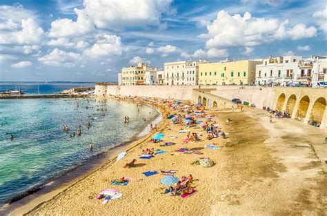 Escort Gallipoli (Lecce), Annunci ragazze a Gallipoli